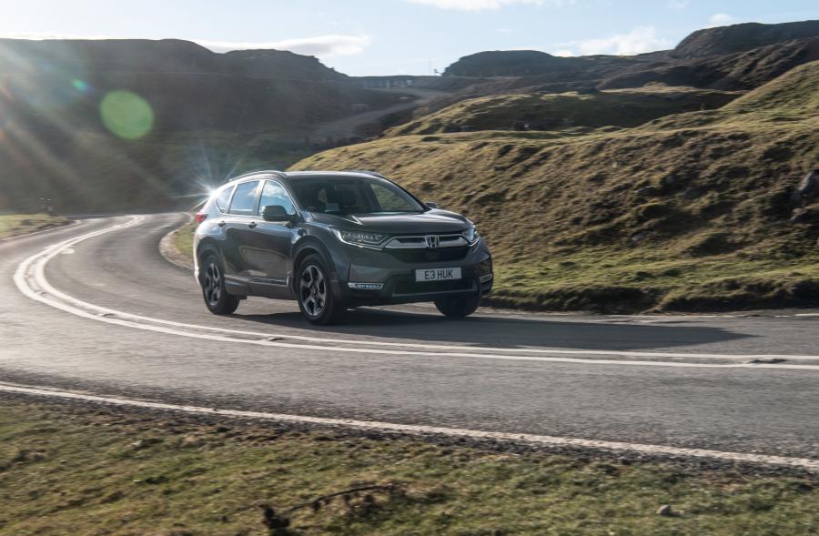  Honda CR-V Hybrid 2018 года  (UK) (фото 12 из 18)